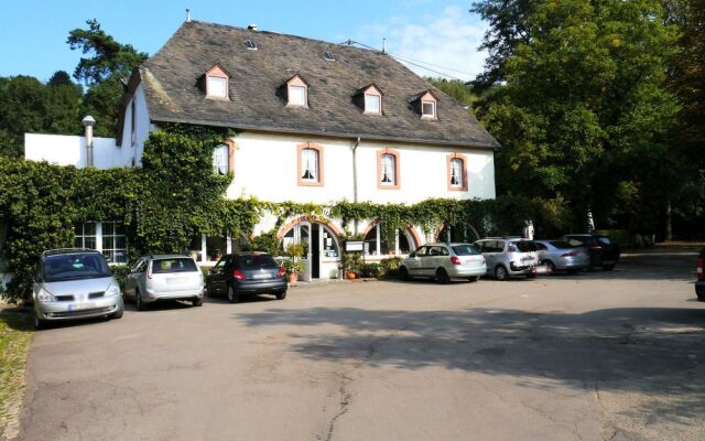 Hotel-Weingut Karlsmühle