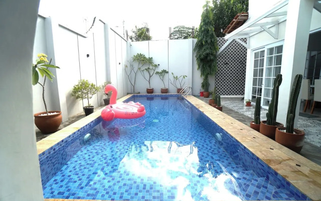 Villa Sukun