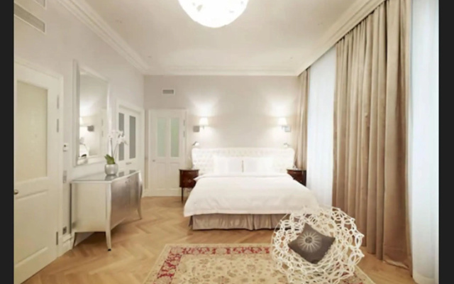 Hotel Sans Souci, Vienna