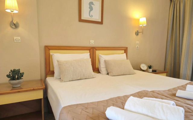 Koulouris Beach Hotel