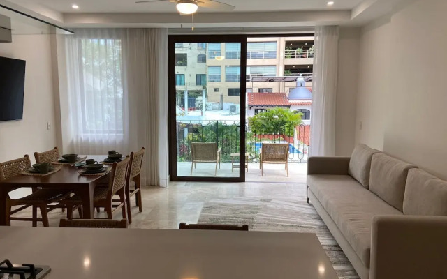 Francisca Luxury Suites - Adults Only