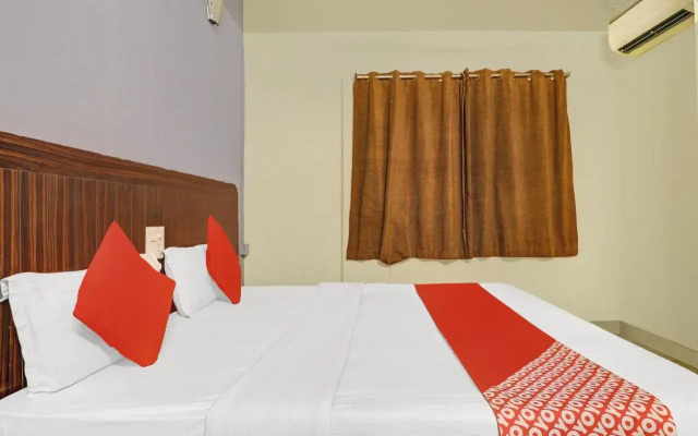 OYO Flagship 80444 Hrr Hotels