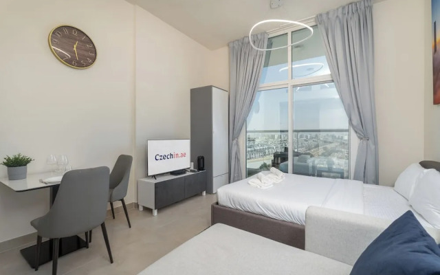 Cozy Studio Budget Friendly