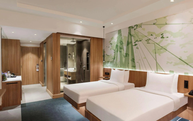 Novotel Mumbai Juhu Beach Hotel