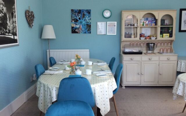 Pitcullen Guest House