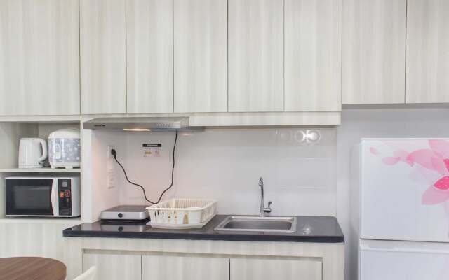 Nice And Comfort Studio Room At Azalea Suites Apartment