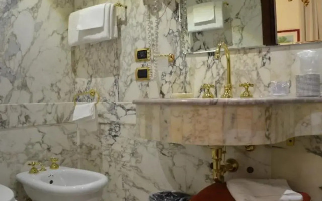 Des Epoques Hotel