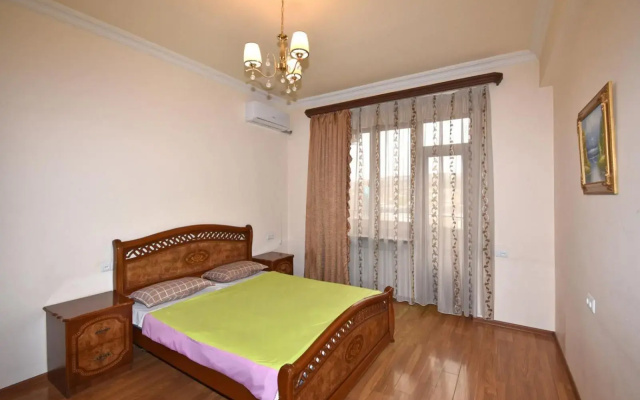 Argishti Street, 2 bedrooms Comfortable apartment GL152