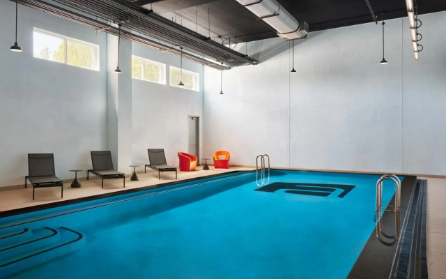 Aloft Leawood-Overland Park