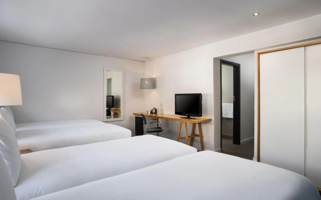 Protea Hotel by Marriott Cape Town Sea Point