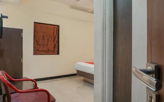 Hotel Rajshree By OYO Rooms