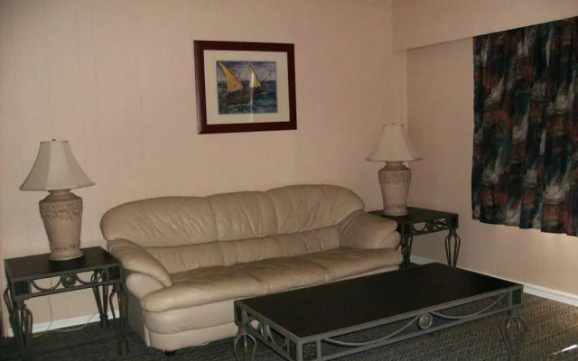 River Heights Motel