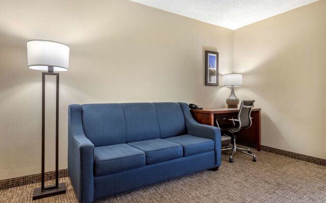 Comfort Inn Charlotte Airport Uptown