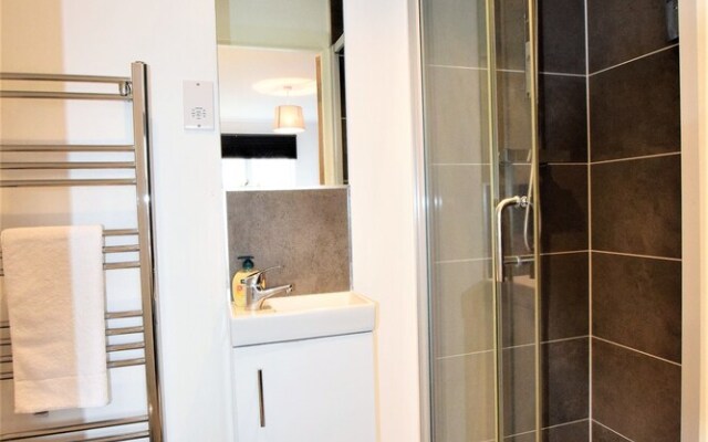 Savoy Place - yourapartment