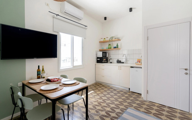 Carmel Beach House by Berry Stays