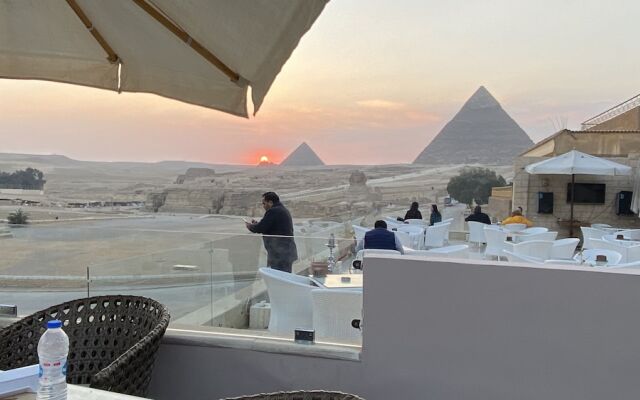 Queen Pyramids Cleopatra