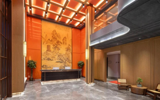 Ramada Encore By Wyndham Wuhan Station