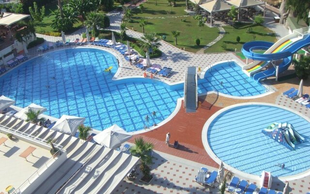 Lycus Beach Hotel