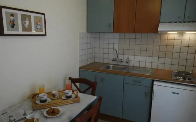 Demestichas Apartments