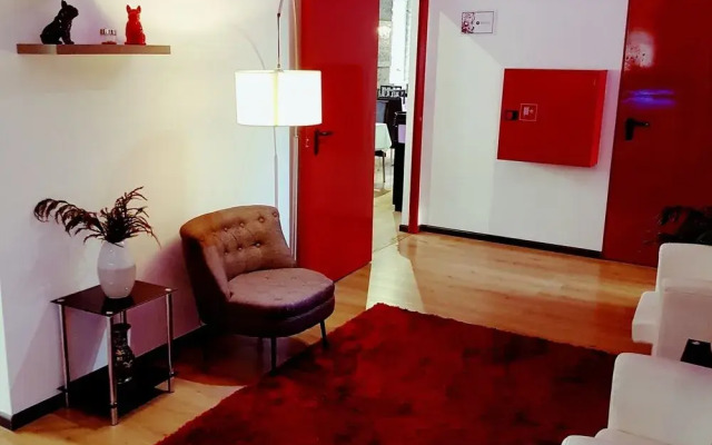 Season's Hostel & Guest House