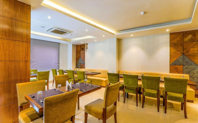 Fabhotel Surya Grand