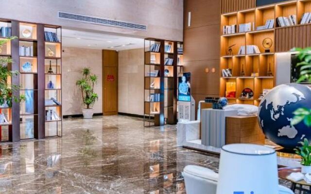 Kyriad Hotel (Qujing Xuanwei Meixuan Square Railway Station)