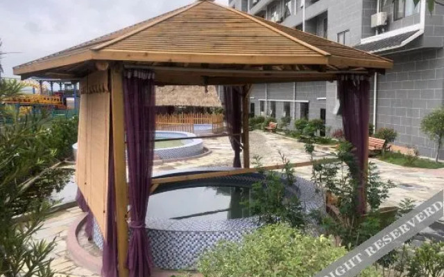 Shenjun Fengqing Hot Spring Hotel