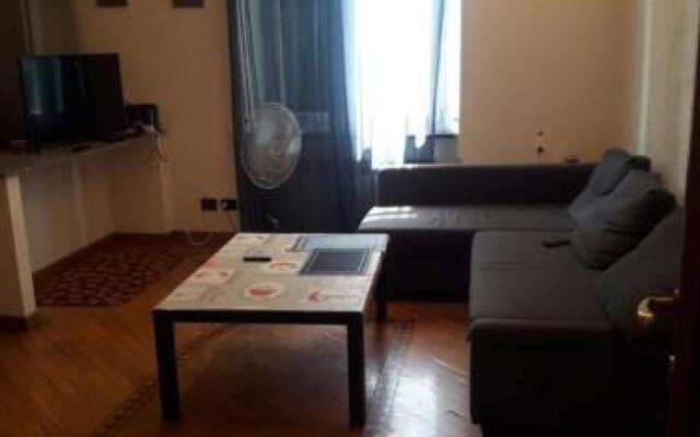 Flat 3 Bedrooms 1 Bathroom - Genoa