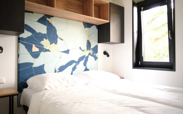 Luxury Lodge With Roof Terrace, Near Maastricht
