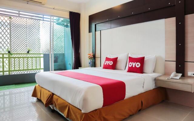 Omsaga Phuket Hotel