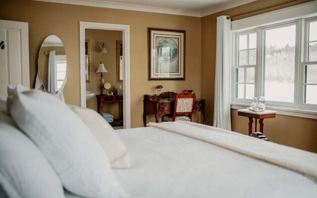 Upper Rideau Bed & Breakfast