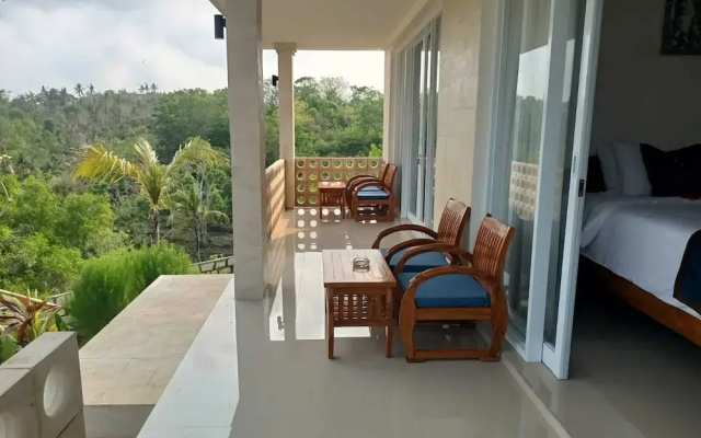 Kelingking Paradise Suites Villa