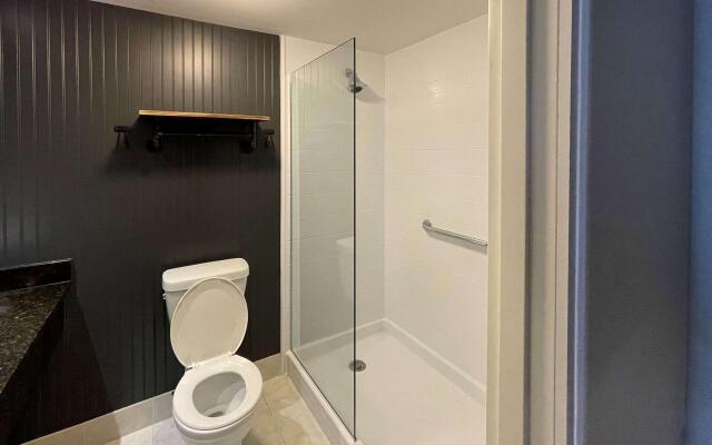 The Century House, an Ascend Collection Hotel