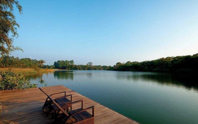 Huizhou Migratory Birds Resort Hotel
