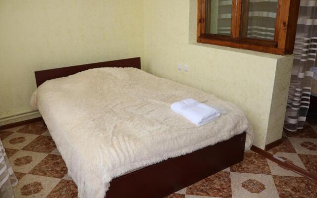 Hotel 333