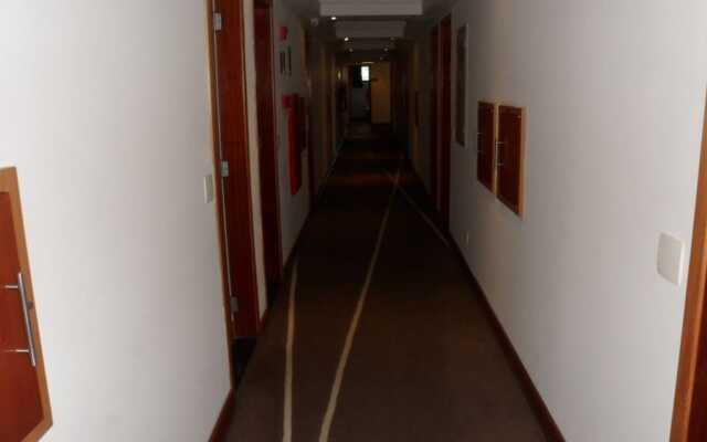 Hotel Platinum