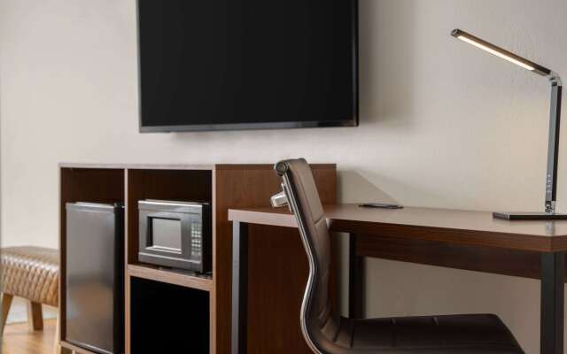 Travelodge by Wyndham Wall