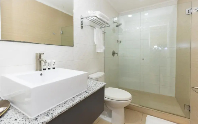 The Big Family Condo by Acomodo