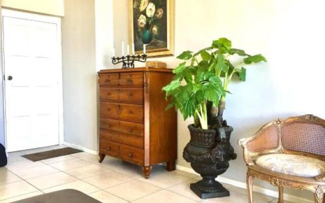 Hightide Apartment