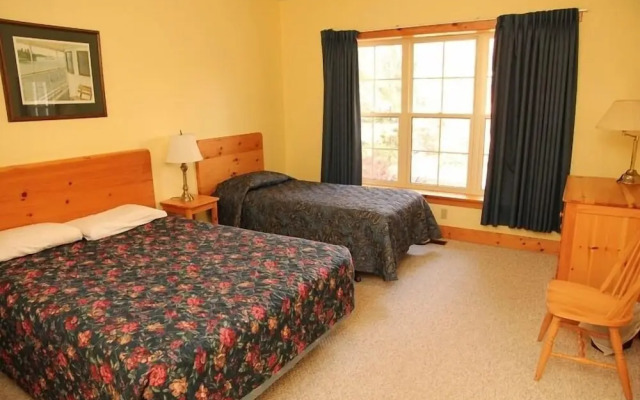 Patterson Kaye Resort on Lake Muskoka