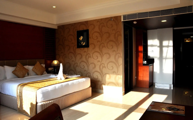 Lake Palace Hotel Trivandrum