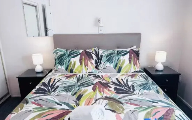 Merivale Court Family Suit(2bedr)-Unit 4 – Guest Rooms – Christchurch