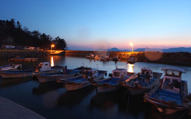 Namhae Blue & White Pension