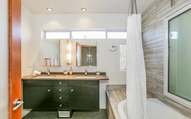 San Juan Avenue Exclusive 4BR