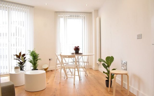 Contemporary 2 Bedroom Apartment in Haggerston