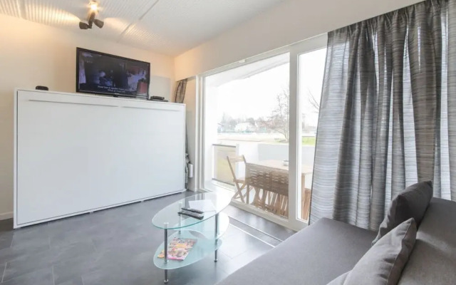 Mimosa 007 De Haan in De Haan