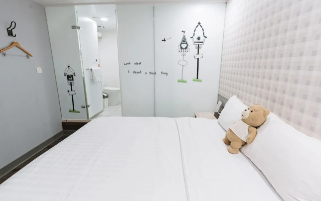 O Fun Hotel