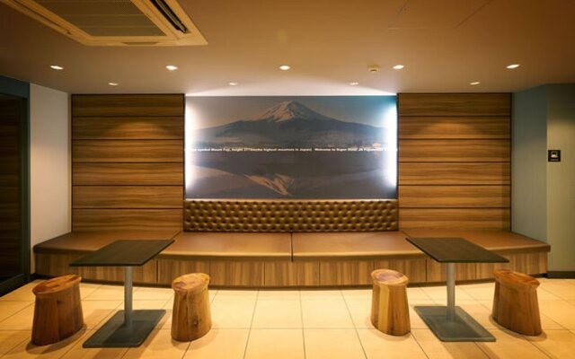 Super Hotel JR Fujiekimae Kinenkan