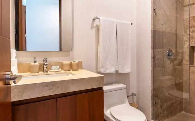 NHOA 311A Lux 2BR Pool View Aldea Zama