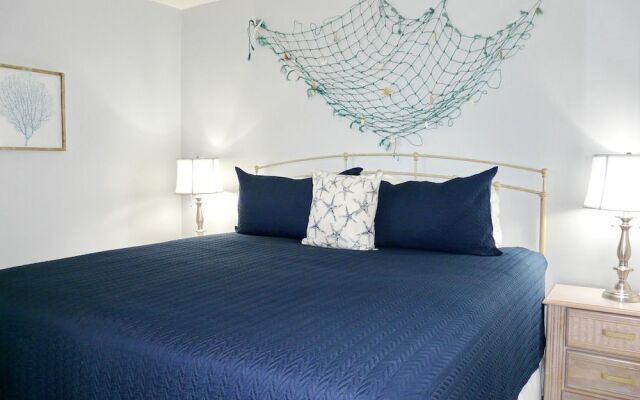 Unmatched Beachfront Condo With Roomy Balcony and Pool